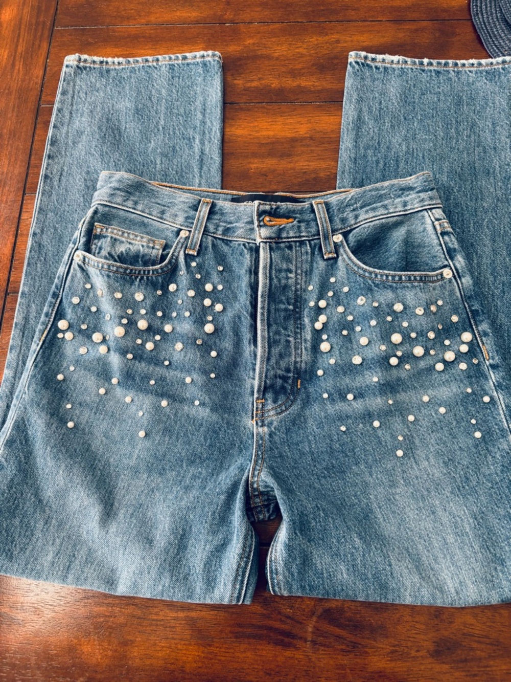 BRAND NEW Veronica Beard Women's Light Blue Pearl-Embellished High-Rise Jeans